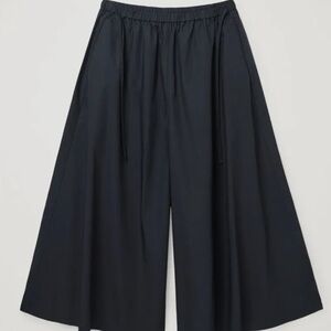 COS Wide Leg Pants in Dark Navy blue.